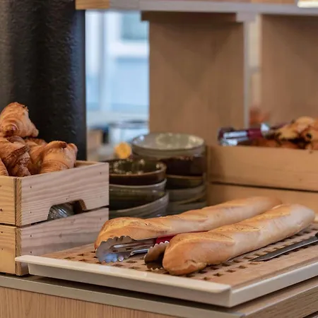 Ibis Styles Montmartre Nord Hotel