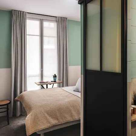 Ibis Styles Montmartre Nord Hotel Parigi
