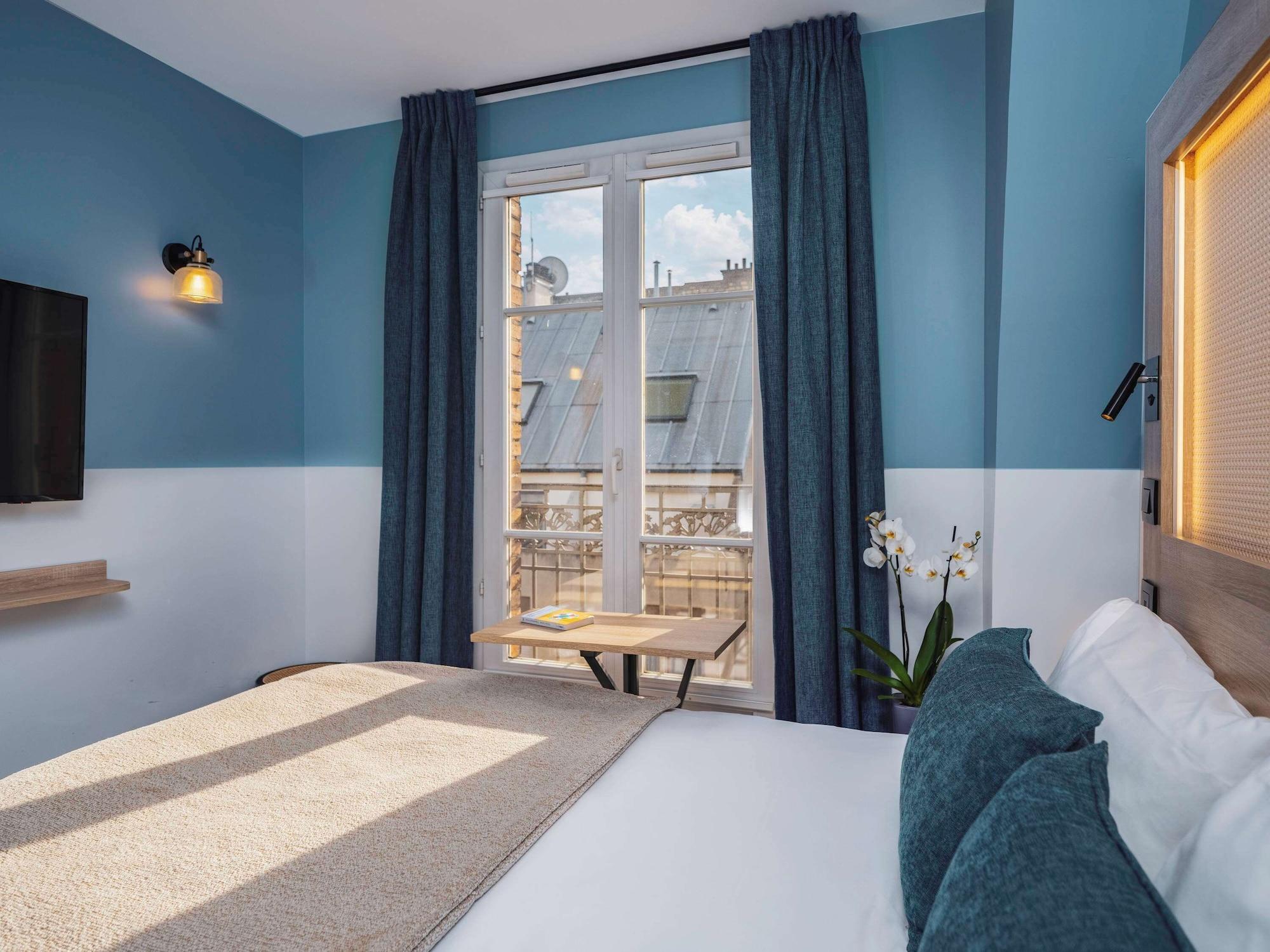 Ibis Styles Montmartre Nord Hotel 3*