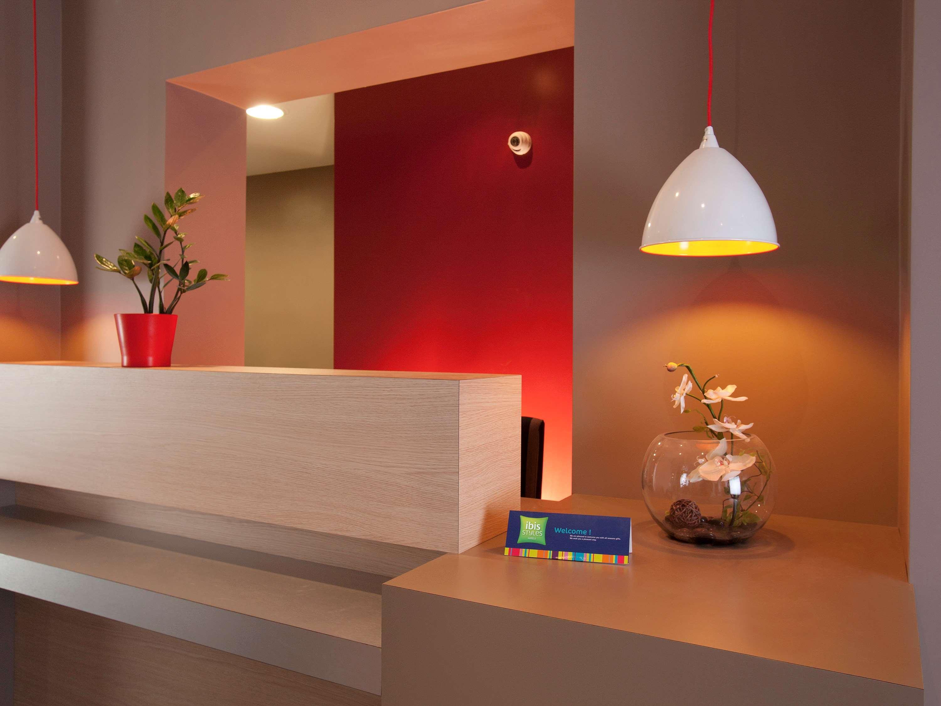 Hotel Ibis Styles Montmartre Nord 3*